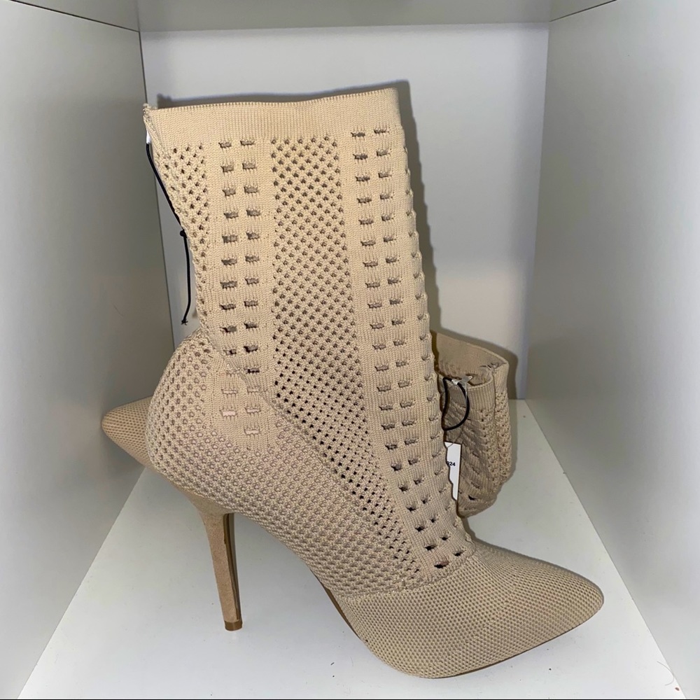 Nude heeled boots